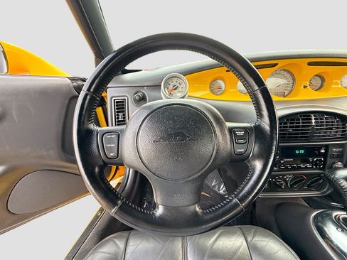 Used 2002 Chrysler Prowler RWD image 33
