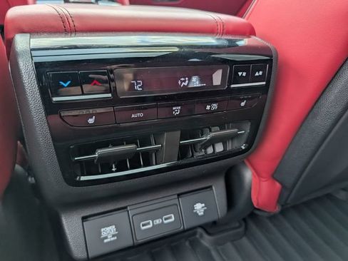 Used 2024 Acura MDX Type S AWD/4WD image 18