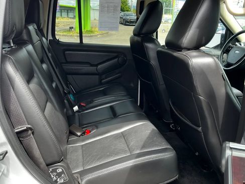 Used 2010 Ford Explorer Limited AWD/4WD image 17