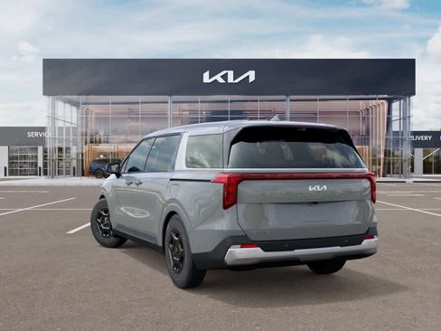 New 2027 Kia Carnival LX FWD image 4