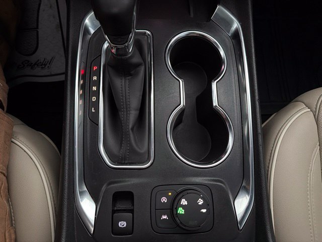 Certified 2023 Chevrolet Traverse Premier w/ LPO, Floor Liner Package AWD/4WD image 20