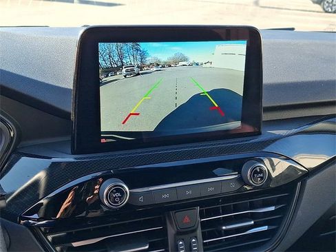 Used 2025 Ford Escape ST-Line image 17