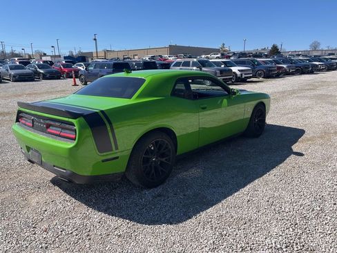 Used 2017 Dodge Challenger R/T Scat Pack w/ Dynamics Package image 5