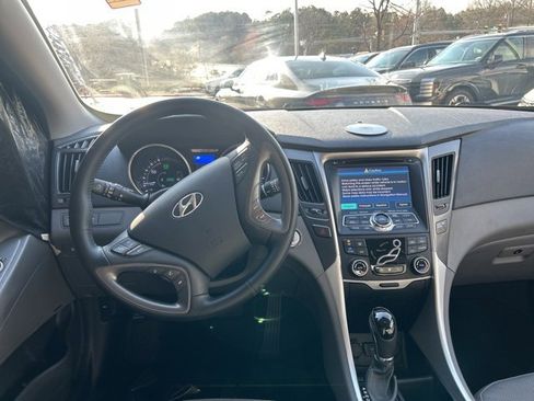 Used 2013 Hyundai Sonata Limited image 7