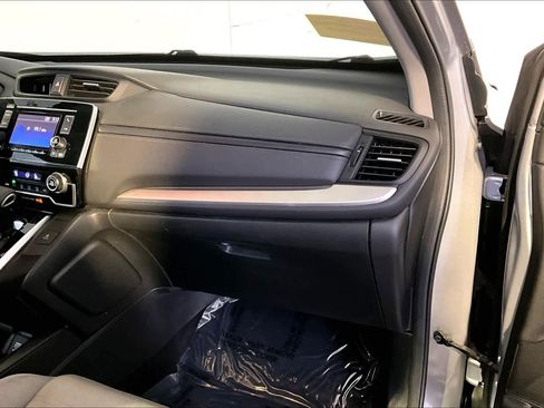 Used 2018 Honda CR-V LX image 19
