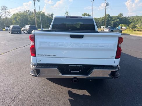 Used 2025 Chevrolet Silverado 1500 LT AWD/4WD image 9