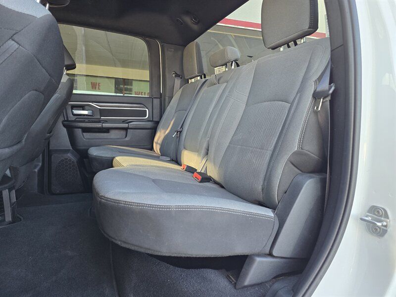 Used 2024 RAM 3500 Big Horn AWD/4WD image 10
