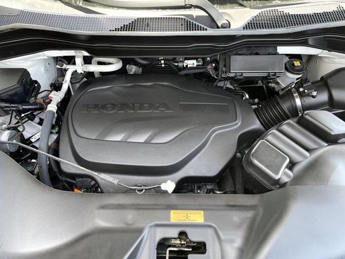 Certified 2023 Honda Ridgeline Black Edition image 8