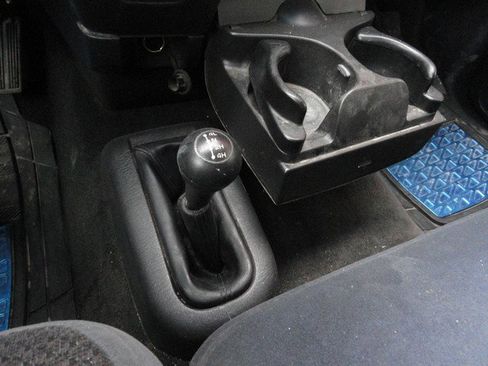 Used 2005 Dodge Ram 1500 Truck SLT image 12