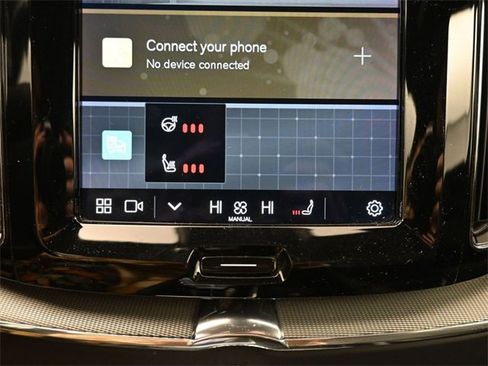 Used 2023 Volvo XC60 B5 Ultimate w/ Climate Package image 23