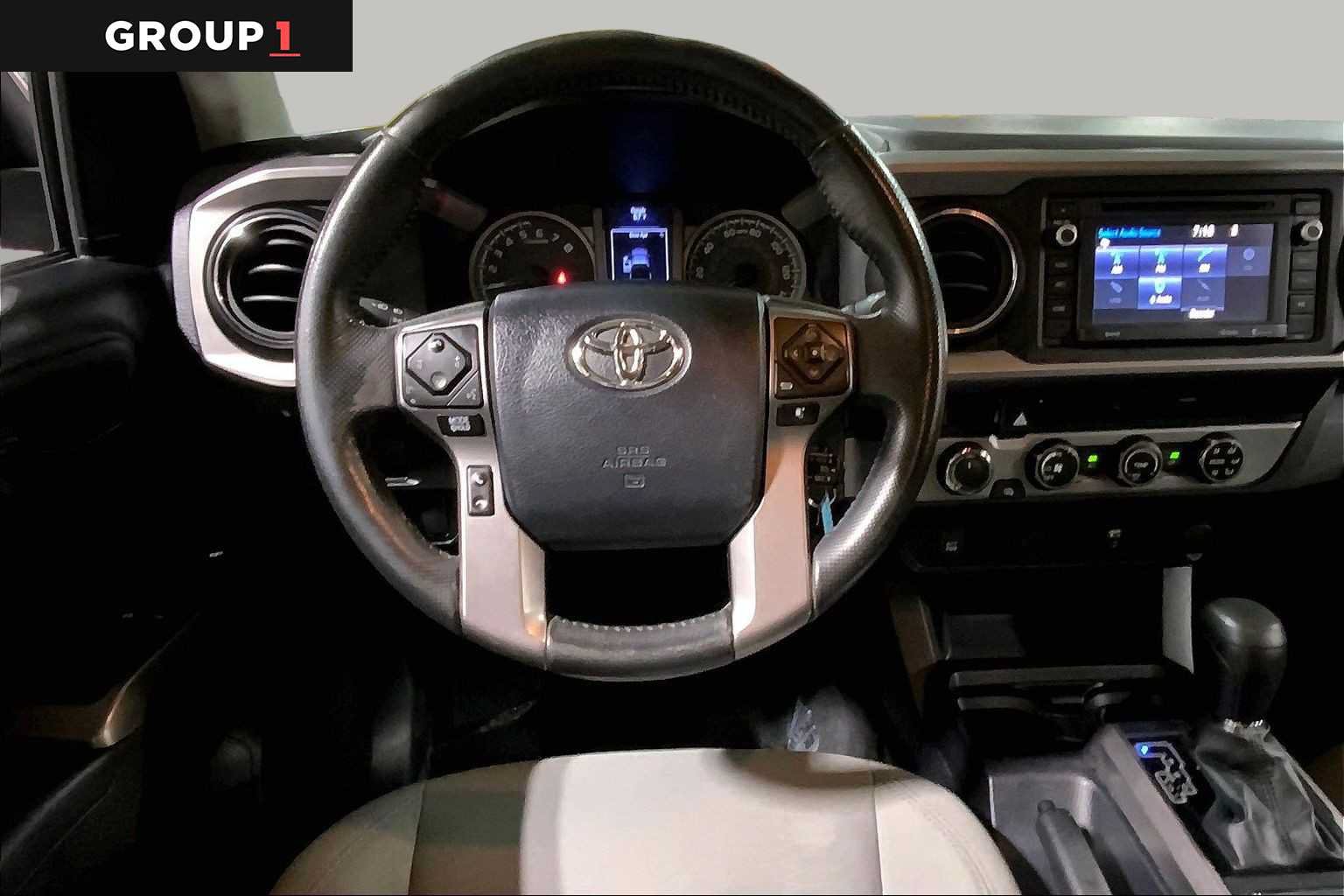 Certified 2017 Toyota Tacoma SR5 AWD/4WD image 6