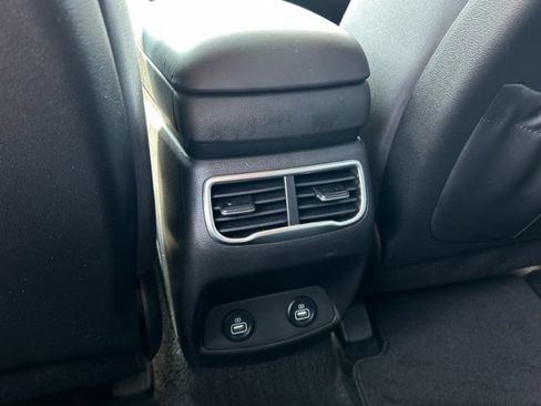 Used 2023 Hyundai Santa Fe SEL FWD image 23