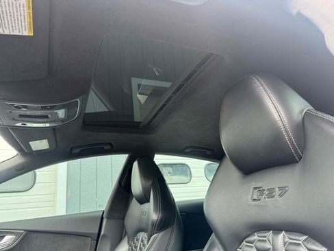 Used 2018 Audi RS 7 Performance image 10