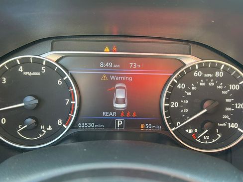 Used 2023 Nissan Altima 2.5 SR image 9