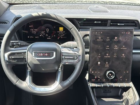 Used 2026 GMC Terrain Elevation w/ Technology Package II image 27