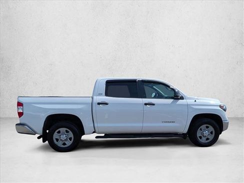 Used 2019 Toyota Tundra SR5 w/ SR5 Upgrade Package AWD/4WD image 4