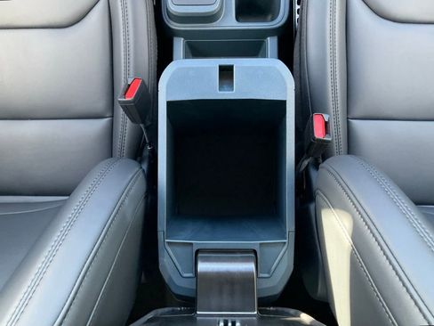 New 2025 Ford Maverick Lariat w/ Black Appearance Package image 31