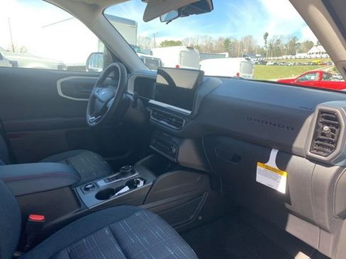 New 2026 Ford Bronco Sport Heritage w/ Convenience Package AWD/4WD image 17