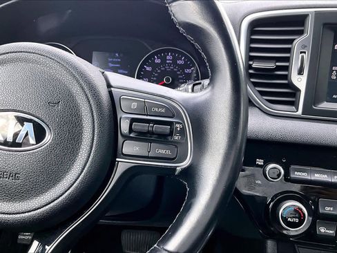 Used 2018 Kia Sportage EX AWD/4WD image 24