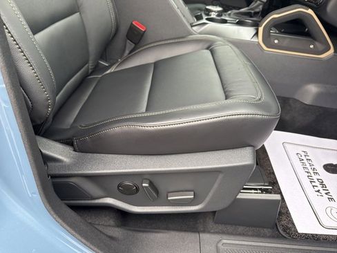 New 2025 Ford Bronco Badlands image 14