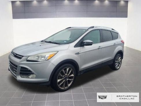 Used 2015 Ford Escape SE w/ SE Chrome Package image 1