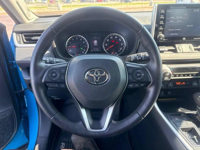 Used 2019 Toyota RAV4 XLE Premium w/ Advanced Technology Package FWD image 28