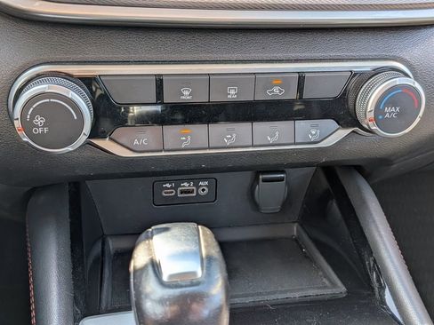 Used 2023 Nissan Altima 2.5 SR image 17