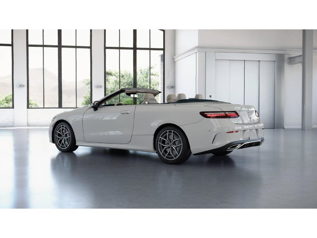 Used 2023 Mercedes-Benz E 450 4MATIC Cabriolet image 31