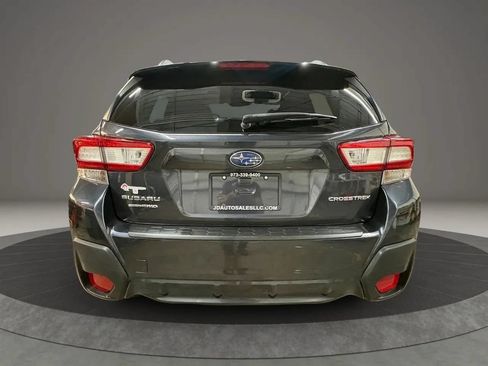 Used 2018 Subaru Crosstrek 2.0i Premium AWD/4WD image 4