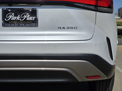 Used 2025 Lexus RX 350 Premium image 18