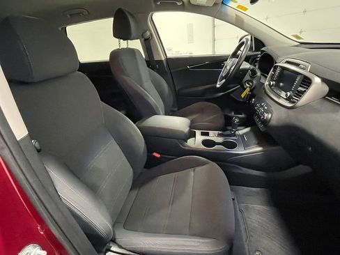 Used 2018 Kia Sorento AWD image 24