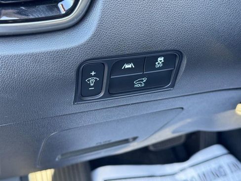 Used 2022 Kia Sorento SX image 18