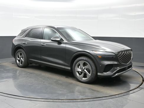 New 2026 Genesis GV70 2.5T Advanced image 8