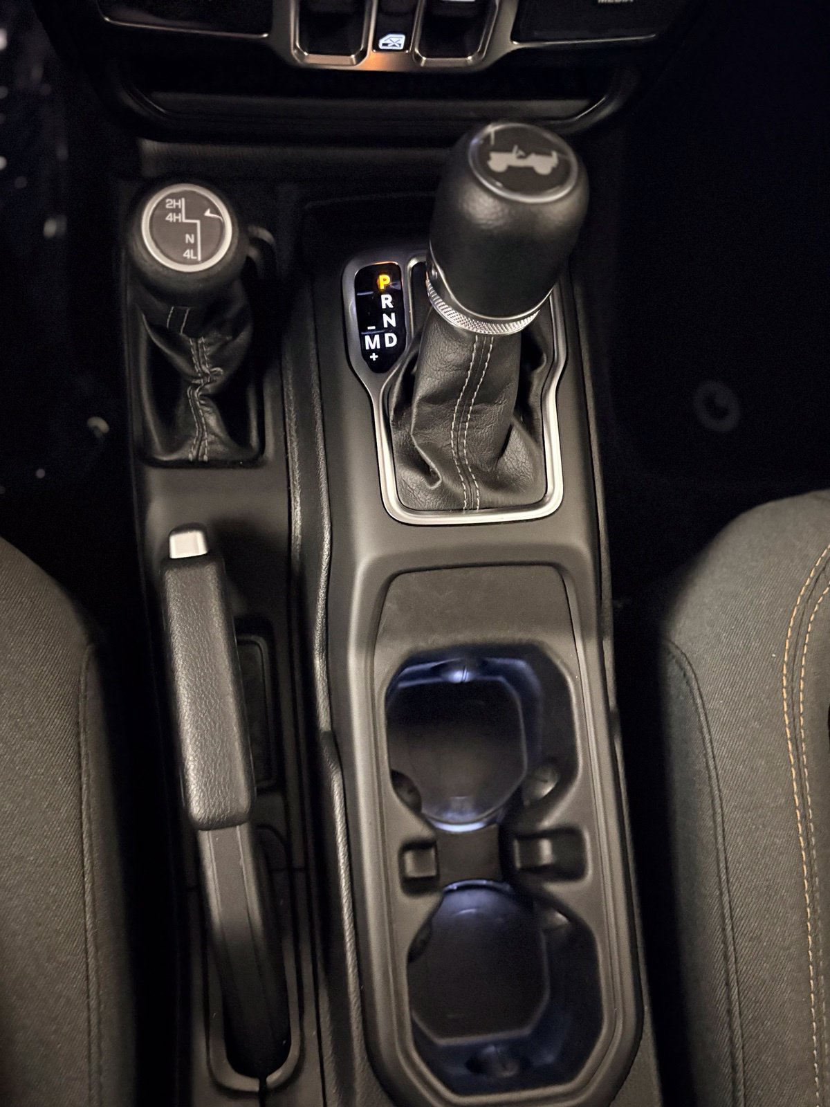 Used 2026 Jeep Wrangler Unlimited Sport AWD/4WD image 14