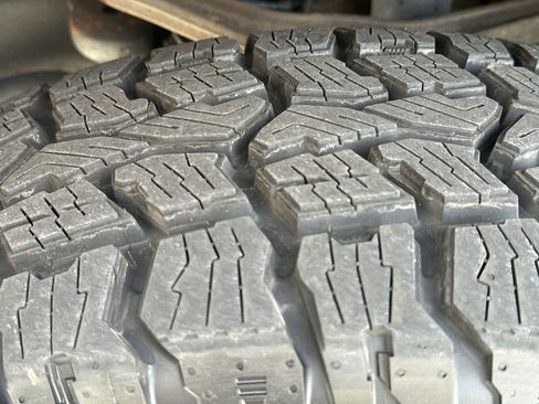 Used 2022 Chevrolet Silverado 2500 LT w/ Convenience Package image 12