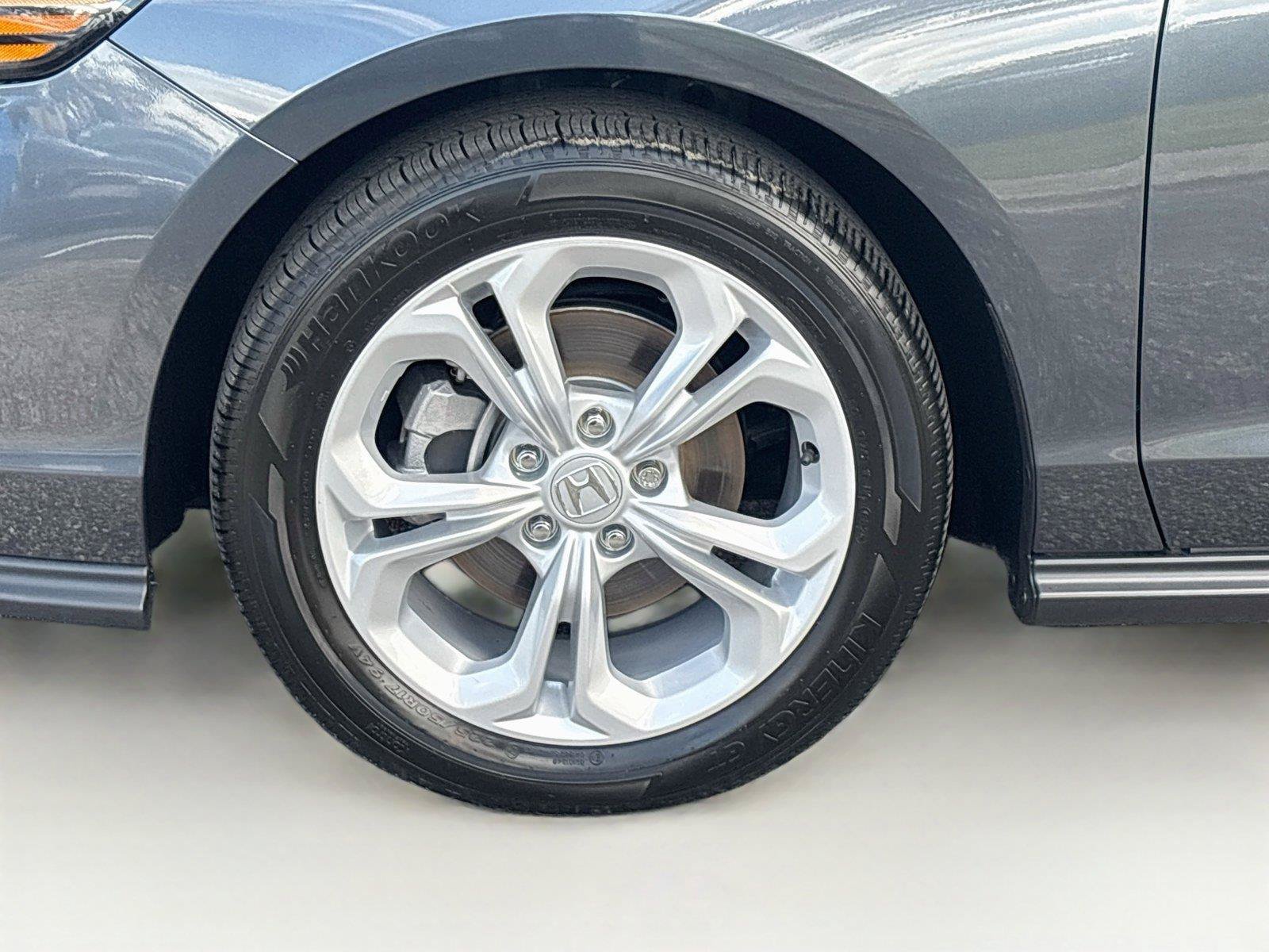 Certified 2026 Honda Accord LX image 33