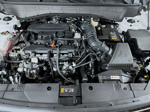 New 2026 Hyundai Kona SEL Premium AWD/4WD image 28