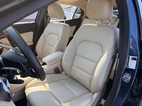 Used 2019 Mercedes-Benz GLA 250 4MATIC image 17