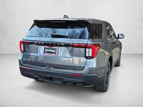 New 2026 Ford Explorer Active image 2