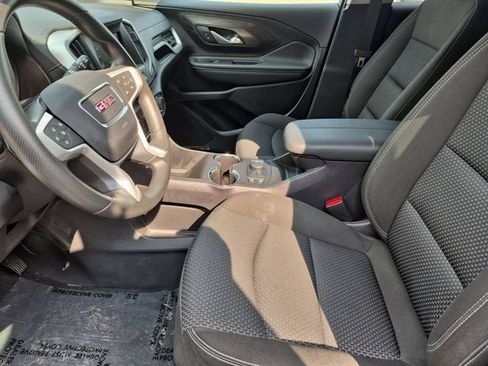 Used 2024 GMC Terrain SLE w/ Driver Convenience Package AWD/4WD image 12
