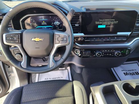 New 2026 Chevrolet Silverado 1500 LT image 14