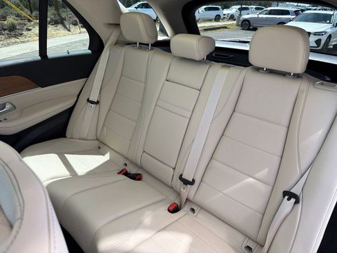 Used 2024 Mercedes-Benz GLE 350 4MATIC image 22