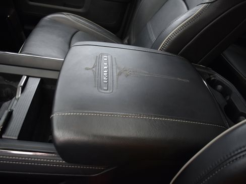 Used 2024 RAM 2500 Limited image 23