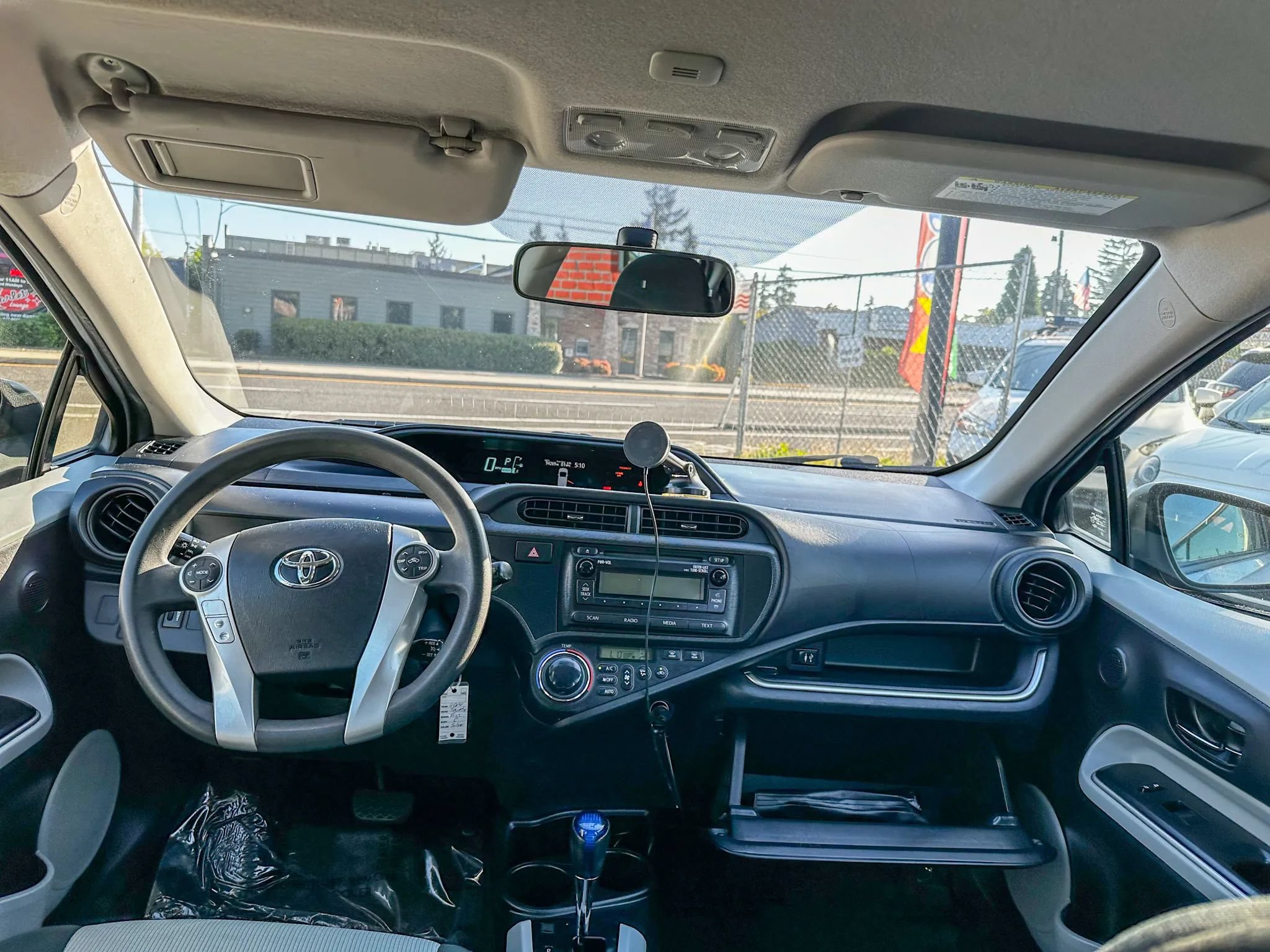 Used 2014 Toyota Prius C Two FWD image 3