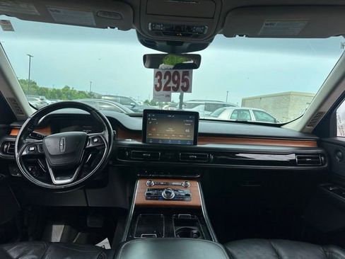 Used 2020 Lincoln Aviator Reserve w/ Elements Package Plus RWD image 9
