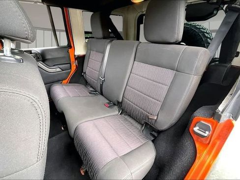 Used 2011 Jeep Wrangler Unlimited Sport image 19