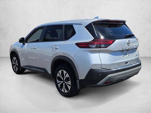 Certified 2023 Nissan Rogue SV FWD image 7