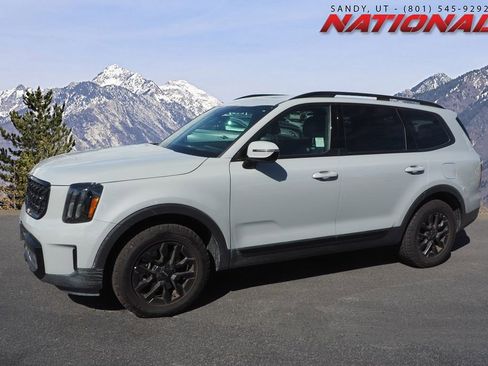 Used 2024 Kia Telluride SX Prestige X-Pro image 1