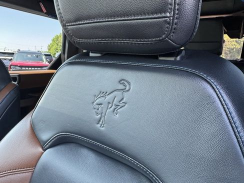 Used 2023 Ford Bronco Outer Banks image 19