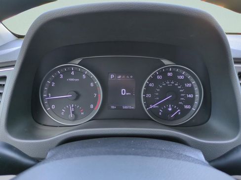 Used 2018 Hyundai Elantra SEL FWD image 19